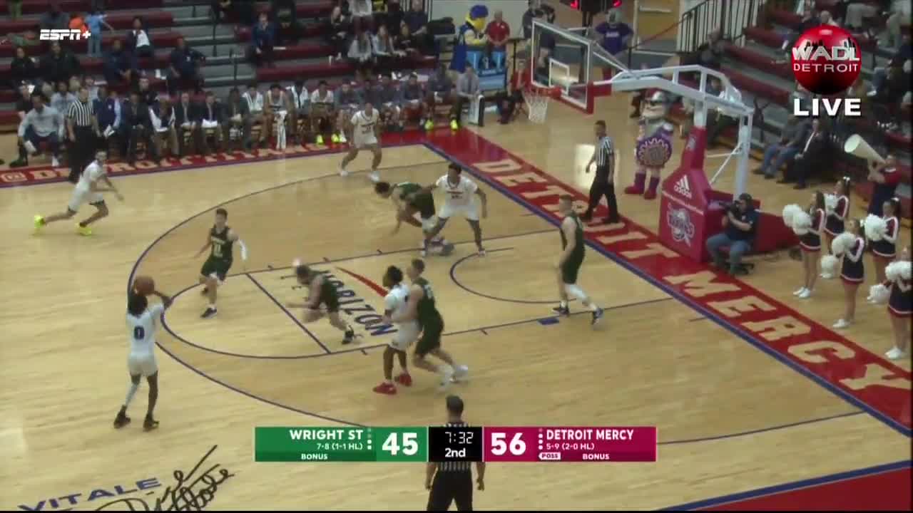 Antoine Davis scores 48, makes 10 three-pointers in Detroit Mercy's win