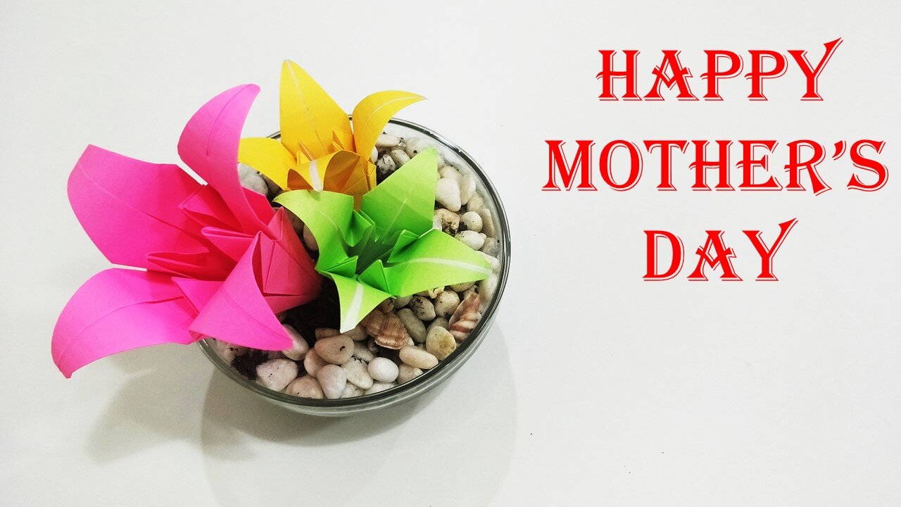 How to Make Origami Lily - Mother's Day Edition