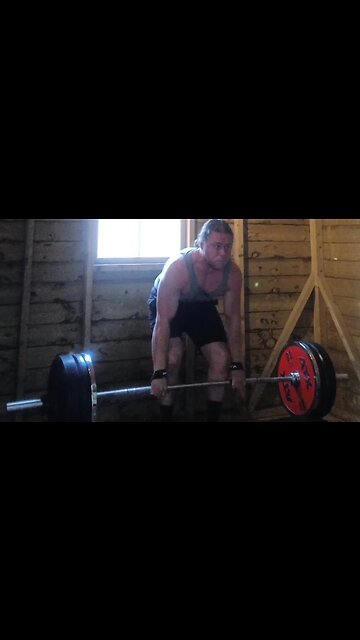 Smooth 'N Easy 165 Kgs x 2 Paused Deadlift.