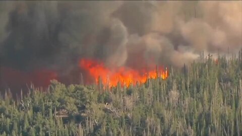 Snow falls on Cameron Peak Fire Tuesday day after explosive growth