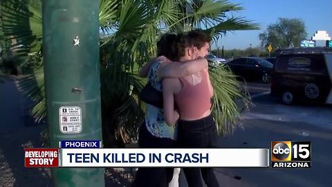 Family and friends mourn after teen dies in north Phoenix crash