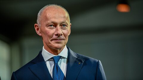 Renault Fires Its CEO In Abrupt Leadership Change