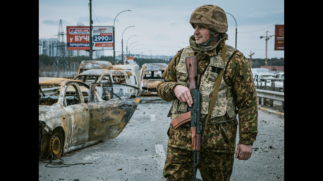 Ukrainian Soldiers Advance Against Russian Position Near Bakhmut in Intense Combat Footage