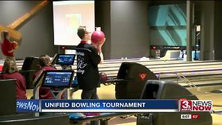 Bowling unifies high school student athletes