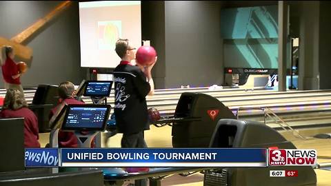 Bowling unifies high school student athletes