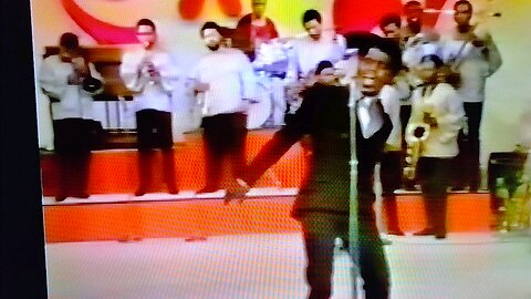 James Brown 1970 Turnit A Loose (Mike Douglas Show)