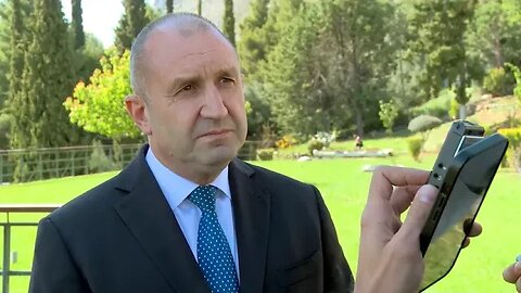 Радев Проектобюджетът на служебния кабинет отразява политиката, която партиите водеха до момента