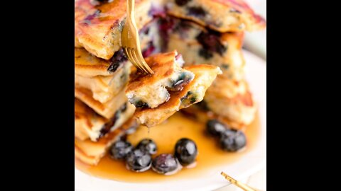 The Best Blueberry Pancakes