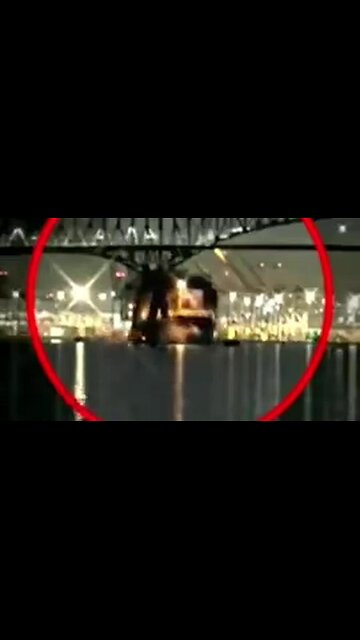 +++18 INVASION? BIGGEST FALSE FLAG SINCE 911 TWIN TOWERS IN NYC!! #RUMBLETAKEOVER #RUMBLE 911 FALSE FLAG EAST COAST TAKE OVER - FRANCIS SCOTT KEY BRIDGE COLLAPSE - CIVIL WAR?