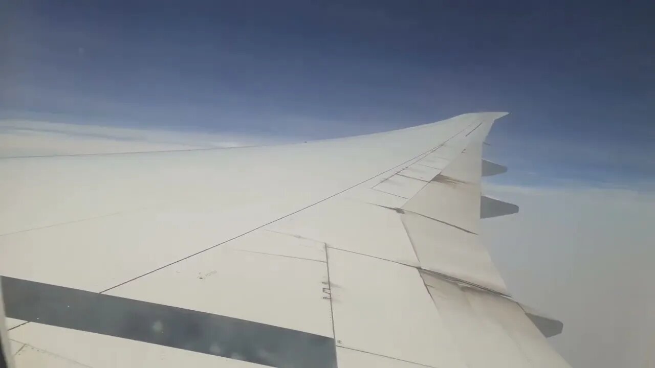 Awesome views above clouds | Flight from Madina to Lahore | Airplane