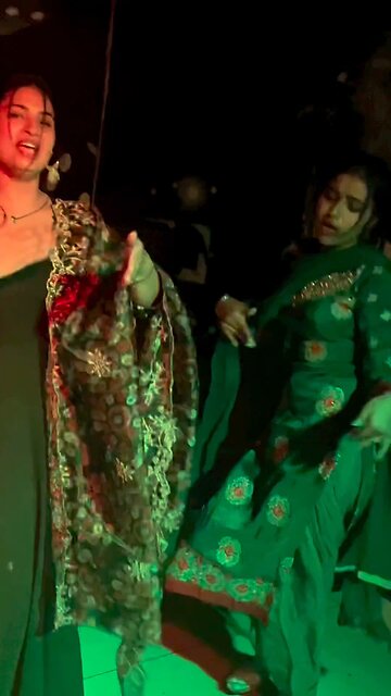 hot dance on Punjabi song