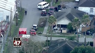 PD: 4 police officers shot in Houston while serving warrant