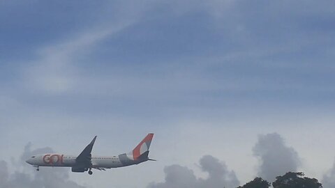 Boeing 737-800 PR-GZI vindo de Belém do Pará para Manaus