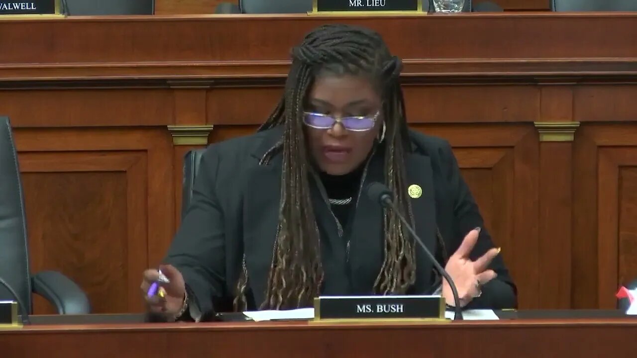 Cori Bush Bizarrely Accuses Republicans Of "Gaslighting The Country" For Highlighting Weaponized DOJ