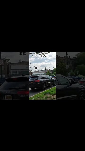 #Migrants going on the Dangerous Eastern Parkway selling fruits to make a legal dollar. 7/22/23 #nyc