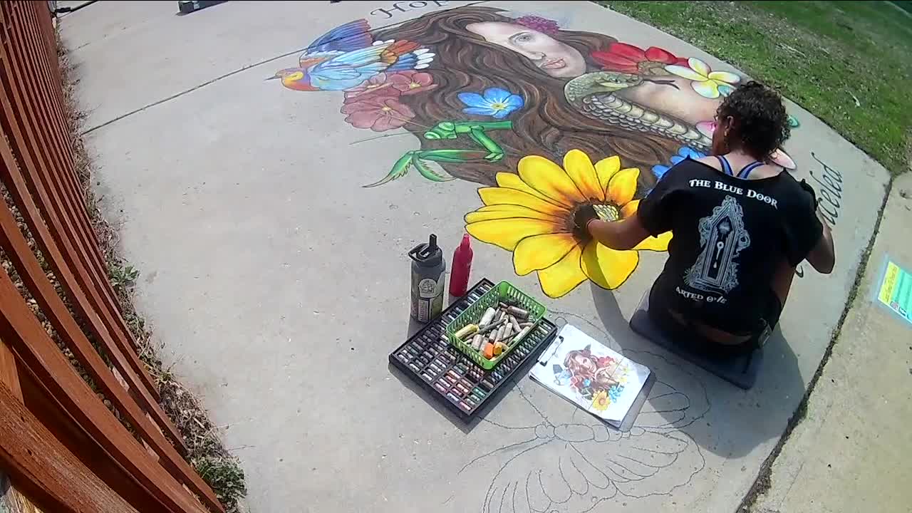 Colorado artist out of a job due to coronavirus isn't letting the pandemic bring her down