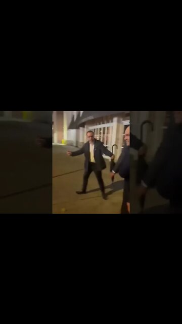 Alexandre de Moraes na saída do restaurante em NY#news #brasil #noticias#news#brasil#noticias