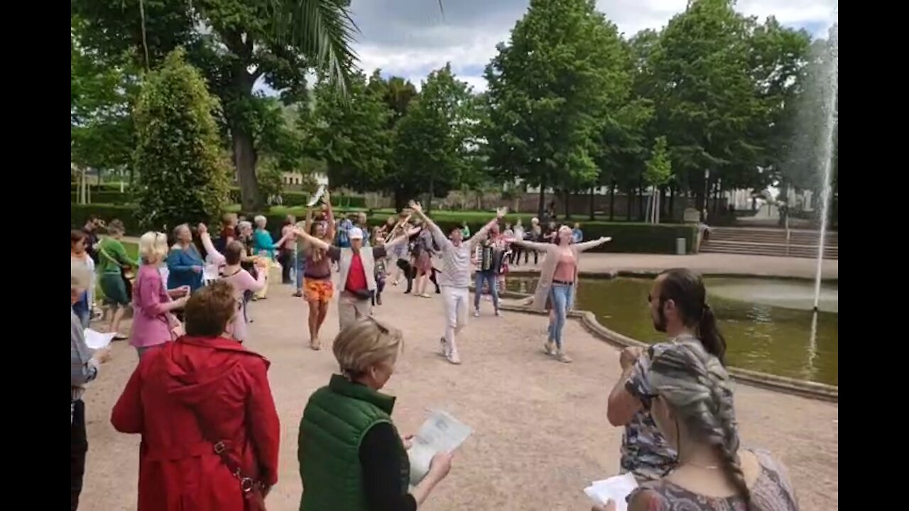 Flashmob "Danser Encore!" @ Darmstadt - Livestream Doku