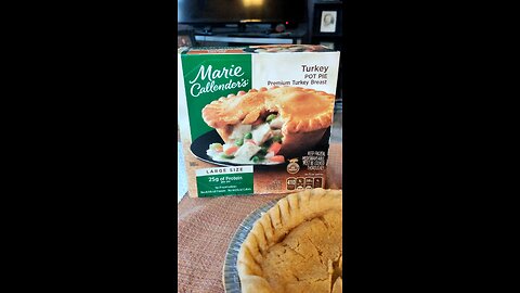 Eating Marie Callender's Large Size Turkey Pot Pie, Dbn, MI, 11/6/24