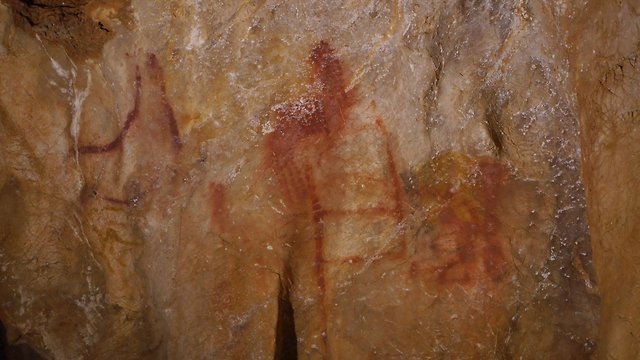 Cave Art Shows Neanderthals Might've Thought Like Modern Humans