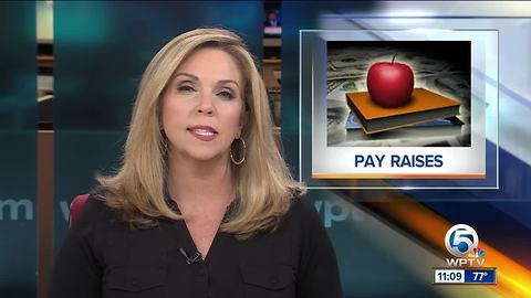 Tentative deal reached on teacher's salaries in Palm Beach County