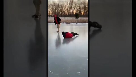 Don’t run on the ice 🤦‍♂️ #explorepage #work #shortsvideo