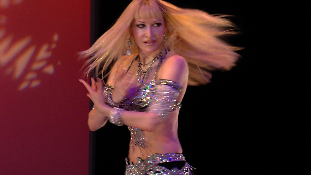 Neon - "Odalisque" belly dance - sensual belly dancer style