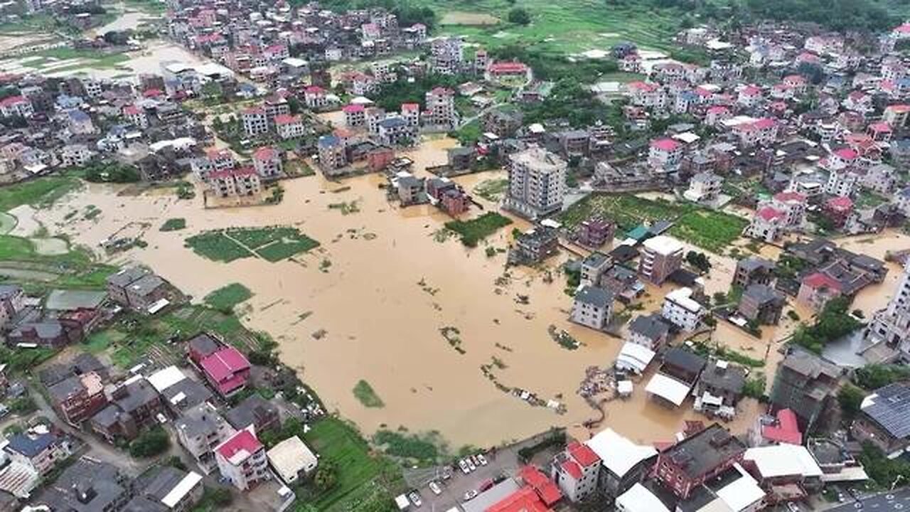 TRAGEDY IN CHINA: THE WORST FLOODS HIT BEIJING | THE ENTIRE CAPITAL IS SINKING!