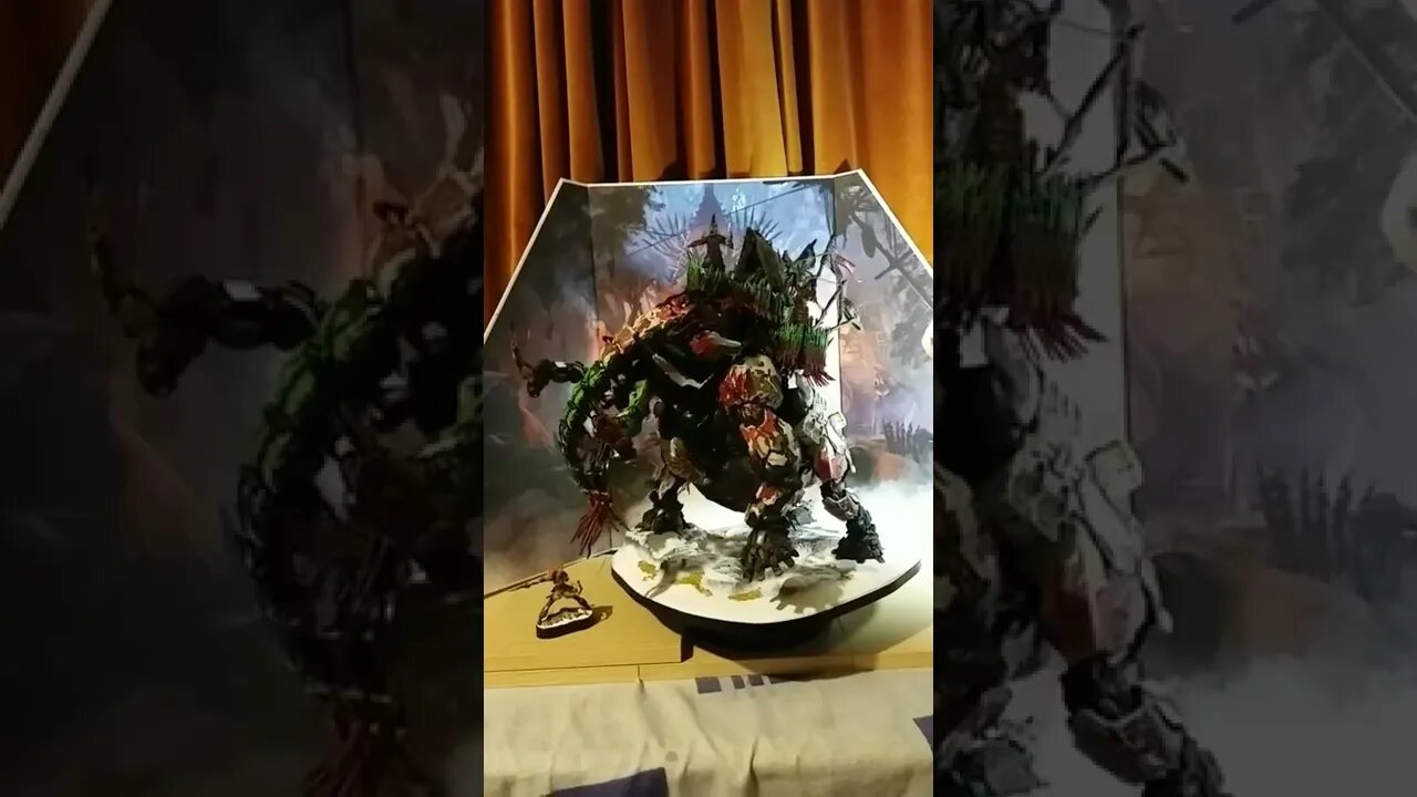 Horizon Forbidden West Regalla Tremortusk and Aloy statues