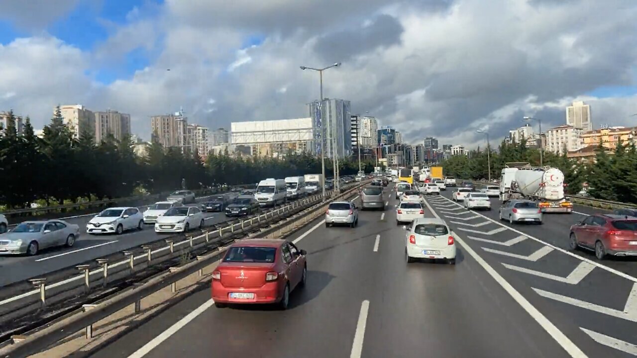 Traveling Vehicles on Daytime