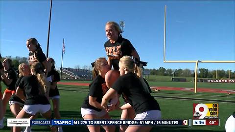 Ryle Raiders cheerleaders gear up for rival game vs. Simon Kenton