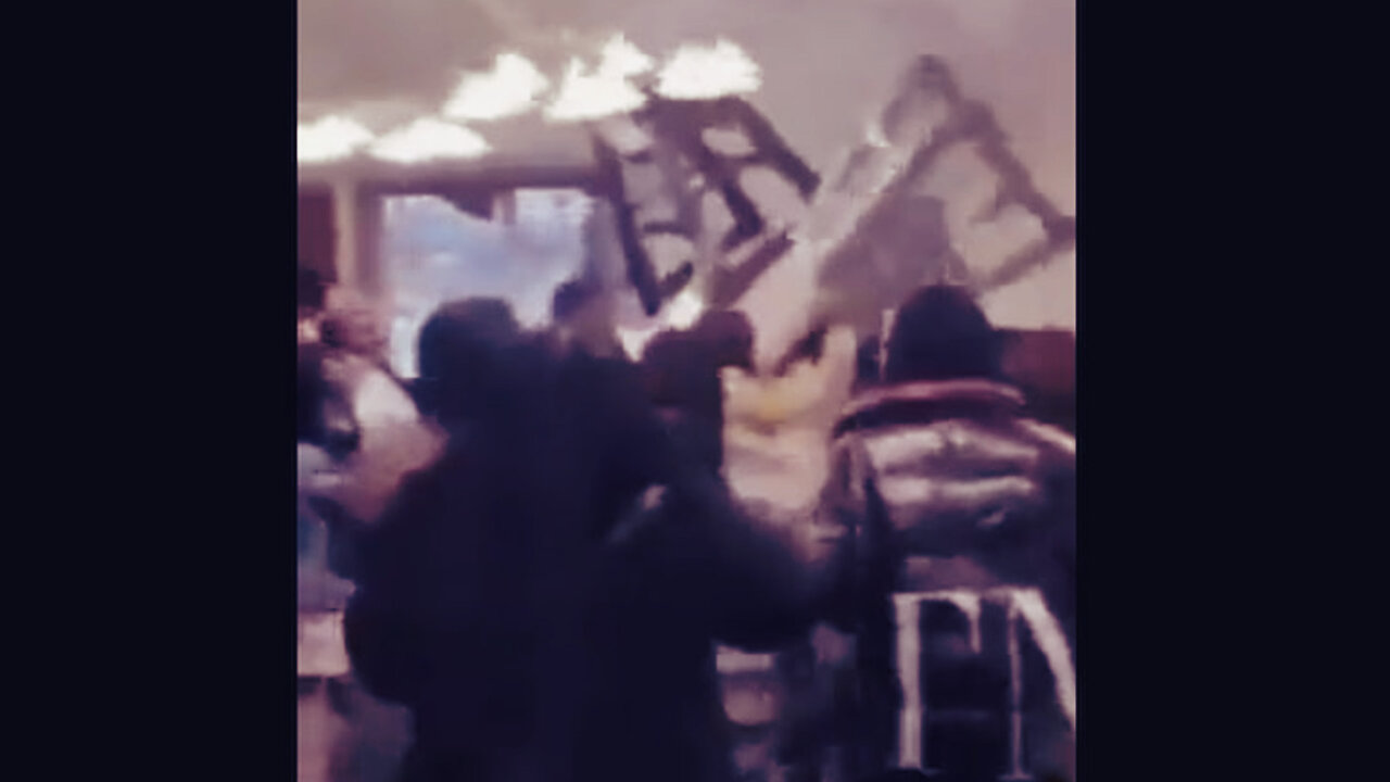 Massive Brawl Breaks Out In Golden Corral, You Cant Even Eat In Peace