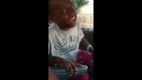 small kid laughing 🤣😂🤣 serious topic #laughing #viral #newvideo #Trendind #smallkid #smile