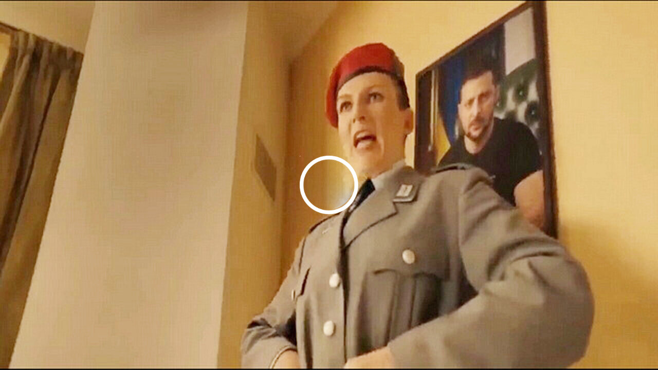 HEIL ZELENSKY - Looting German troops