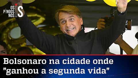 Bolsonaro volta à cidade onde tomou a facada e promete dar a vida pelo Brasil