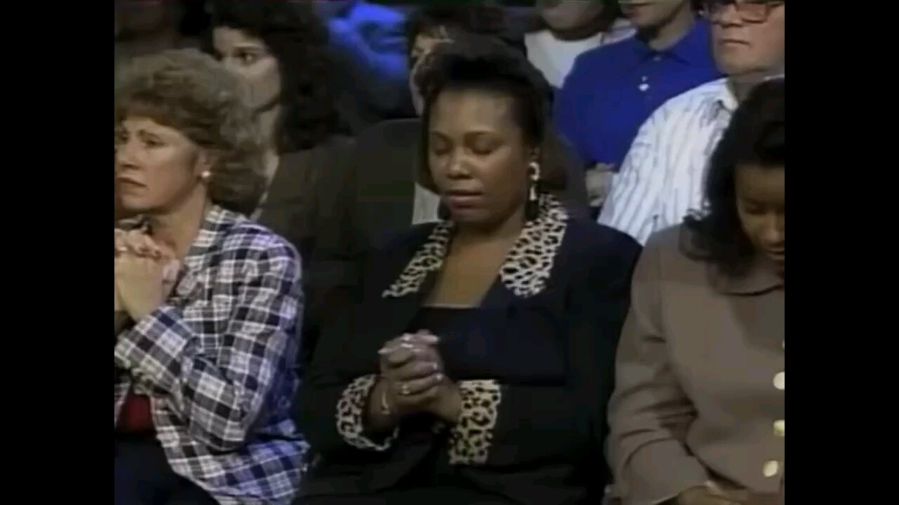 This was Oprah's audience reacting to OJ Simpson's verdict in real time (1995)