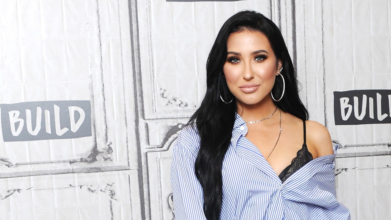 Jaclyn Hill Announces Break From Social Media