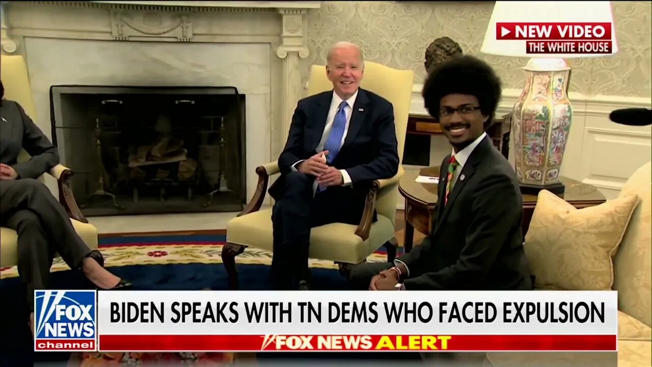 Biden Kicks Press Out Shortly After Beginning Meeting With So-Called "Tennessee Three"