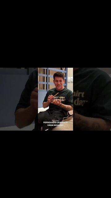 o irmão da bibi sendo fofoqueiro kkkk