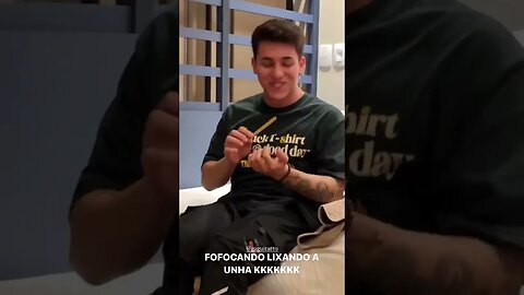 o irmão da bibi sendo fofoqueiro kkkk