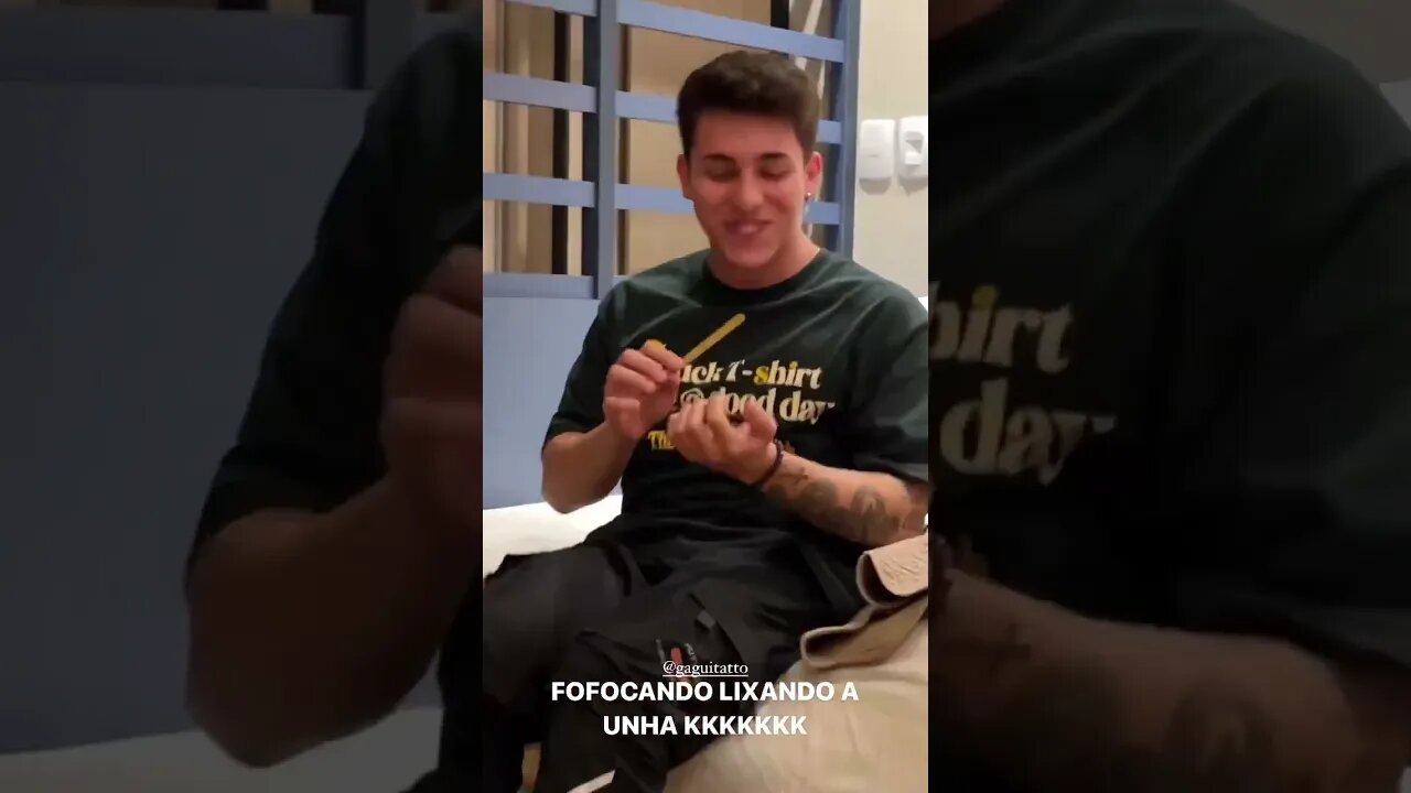 o irmão da bibi sendo fofoqueiro kkkk