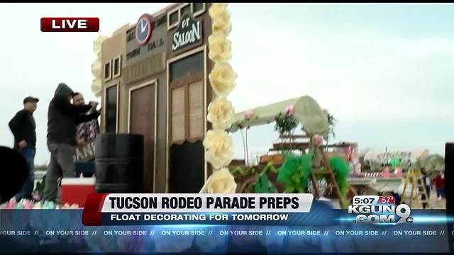 Time for La Fiesta de los Vaqueros Rodeo Parade