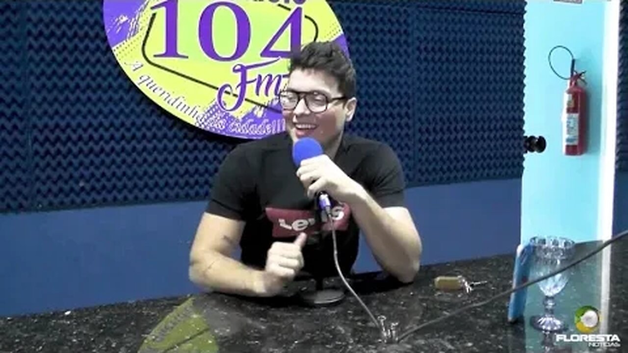 Entrevista no Podcast Comunidade Ativa com Fernando Grohalski - Tema maquiagem, influĂȘncia digital