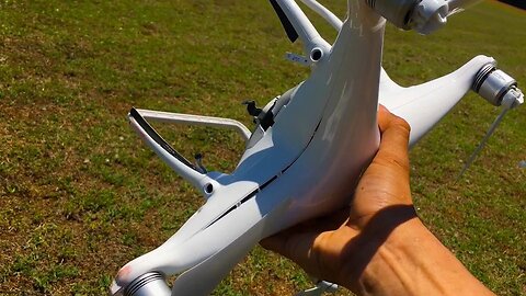 AIRPLANE CRASHES INTO DRONE!!!