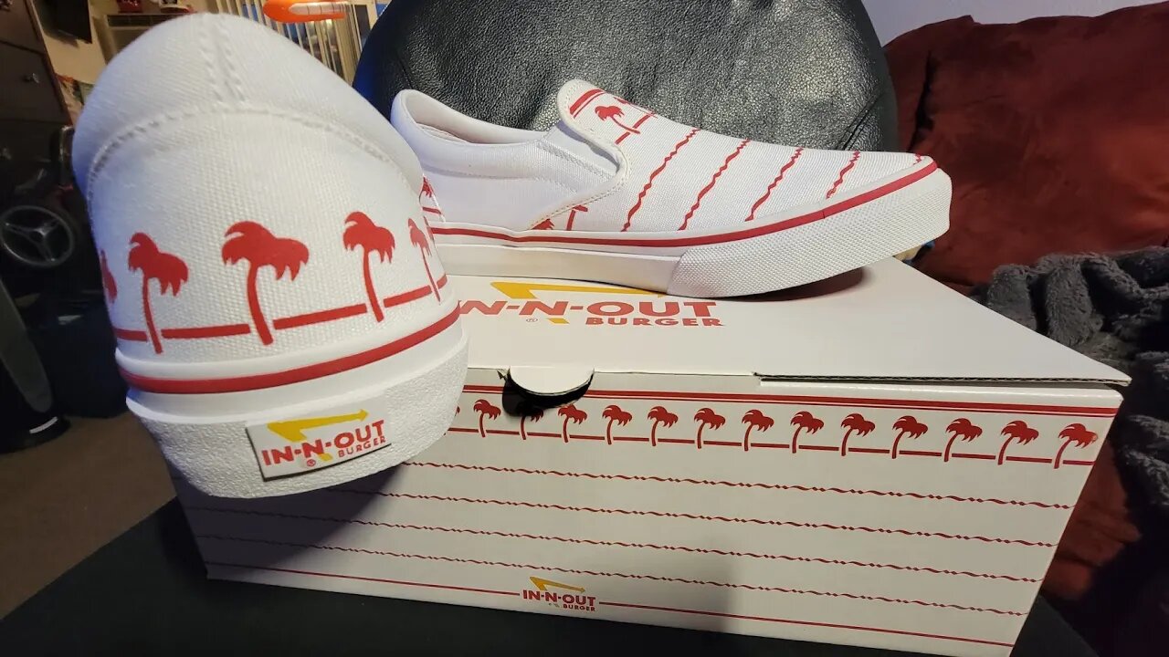 IN-N-OUT BURGER 🍔. DRINK CUP SHOES REVIEW MENS SIZE 12 #innout #merch #shoes #cool #viral #fun