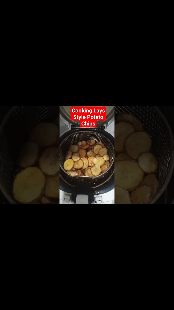 Cooking Lays Style Potato Chips #shorts #chips #lays #potato #deepfrying #vegan
