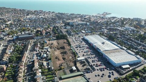 More flying my DJI Mini 3 pro drone Around Clacton On Sea Town Essex Part 1 2022