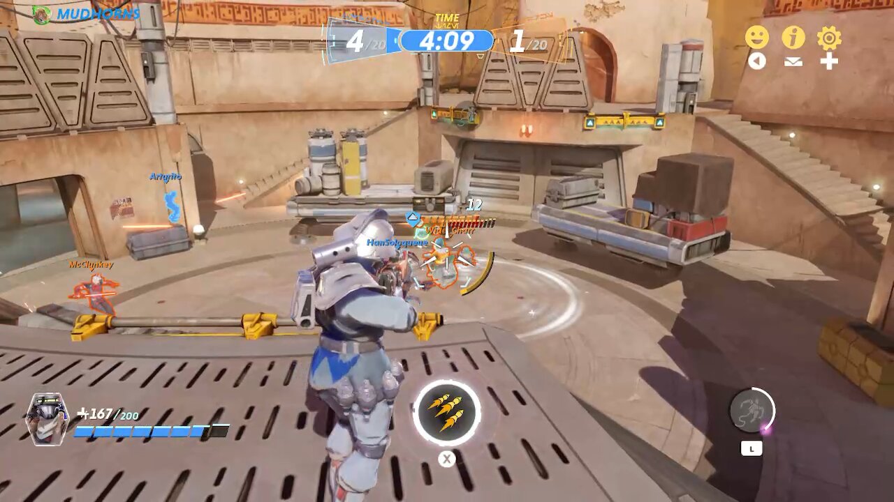 Star Wars Hunters gameplay.