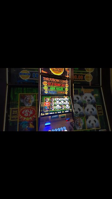Omg 😳$250 Spin On Dragon Link #casino #lasvegas #slotmachines #highlimit #gambling