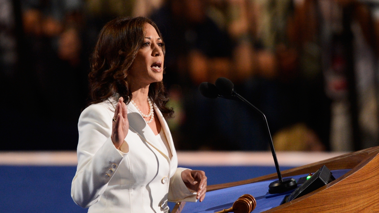 Kamala Harris Pitches Federal Investment To Raise Teachers' Pay